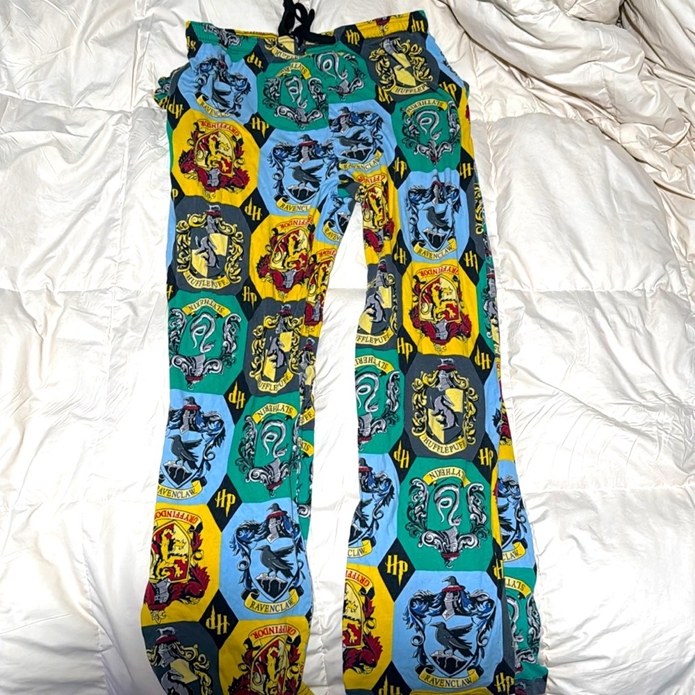 Harry Potter Pajama Pants .